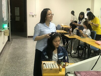 2018-10-16 登峰 107-1 第4場  品味：透過精油了解您的身心靈