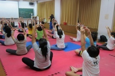 2015-05-12 感恩 103-2第八場 環保居家護手霜與護脣膏