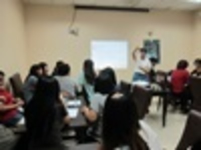 2015-10-27 感恩 104-1第七場 桌前的雪花：天氣瓶