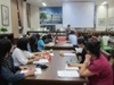 2015-11-17 感恩 104-1第八場 香氣縈繞說芳療