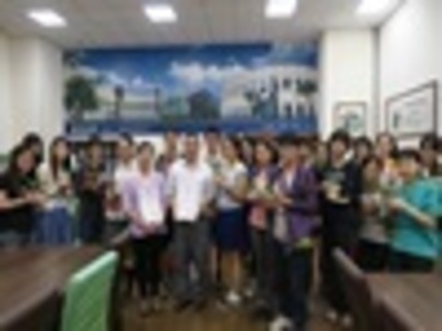 2016-10-04 感恩 105-1第三场 雕出一棵小品黑松